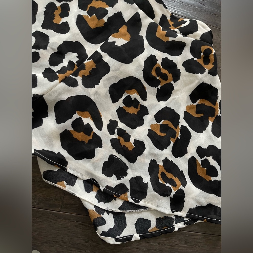 Show Me Your MuMu Black and Brown Leopard Pattern Shorts Flared Size Women Small - Picture 6 of 8